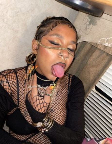 Tokischa Peralta onlyfans leams