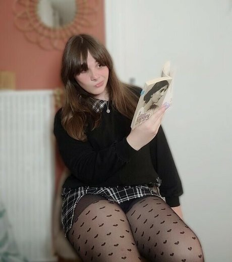 Alix Fembug onlyfans gratis