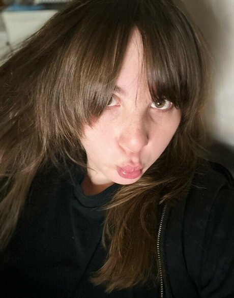 Alix Fembug onlyfans naked leak