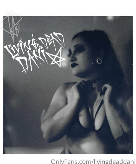 livingdeaddani onlyfans posts