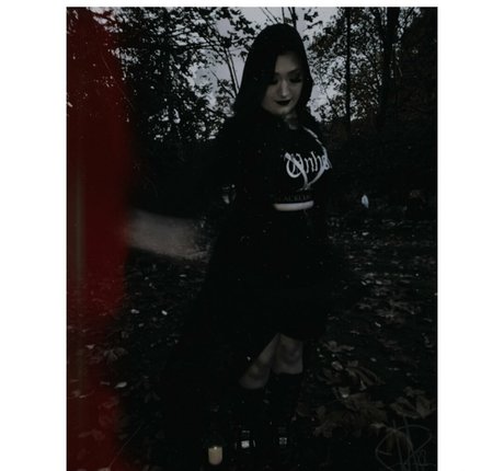 livingdeaddani only fans nude