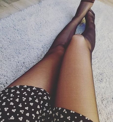 LittleBee pics onlyfans