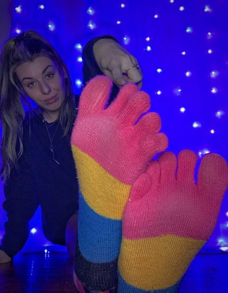 tastytaurustoes onlyfans nude