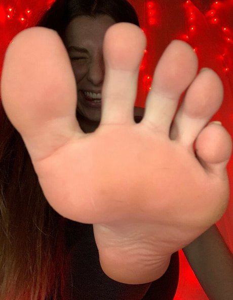 tastytaurustoes boobs onlyfans