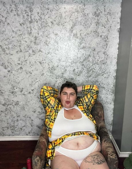 fatstonerbaby onlyfans public photos