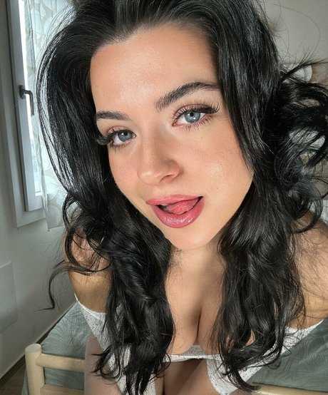 Lily Fiore onlyfans leaked dirtyship