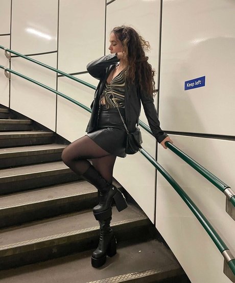 Venus Energy naked onlyfans leaks