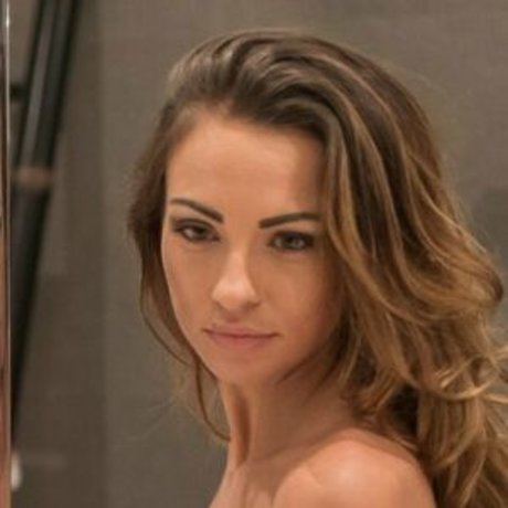 Larissa Mahl nudes onlyfans leaks