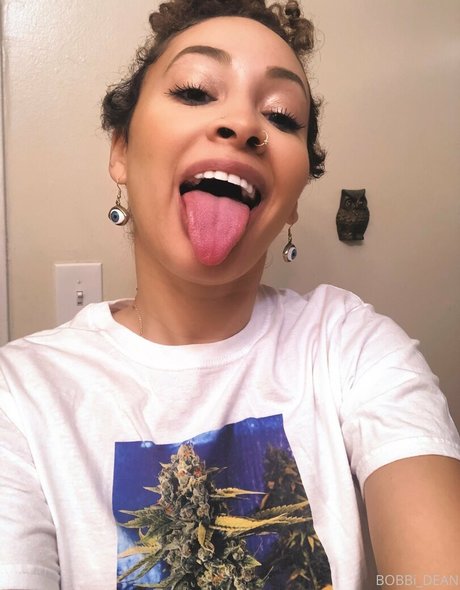 Bobbi dean onlyfans leaks.