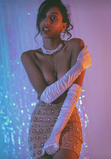 Kalham Amor ass onlyfans