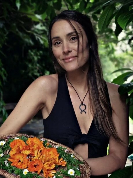 Natalie Blair onlyfans strip tease