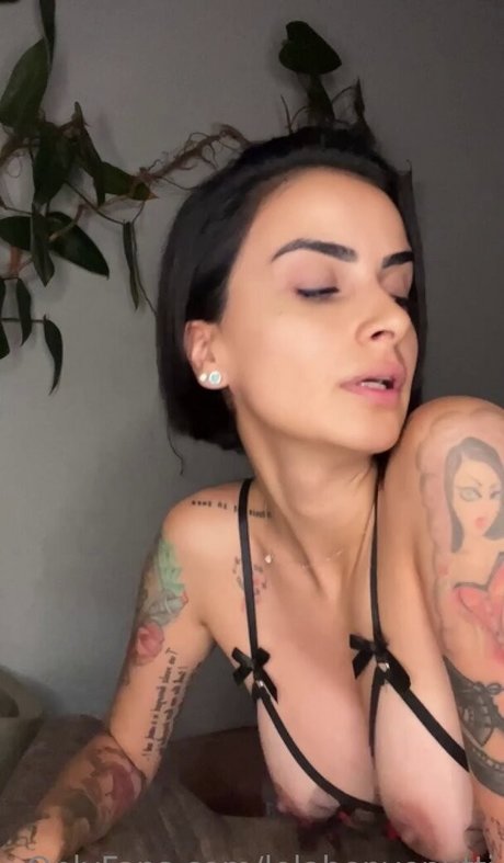 Gabi Benvenutti onlyfans leaks