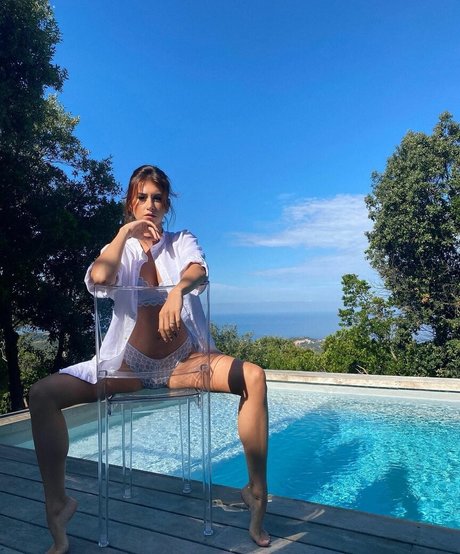 Alicelacombe off onlyfans leaked xxx