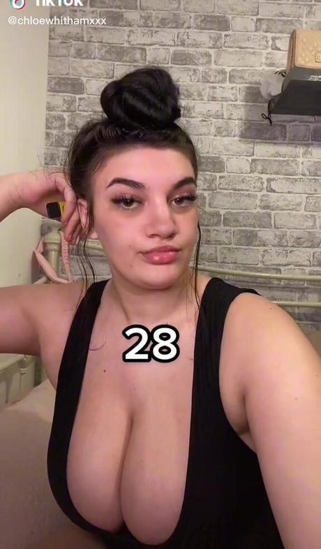 Chloe Ann Whitham onlyfans naked pics