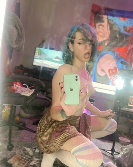 Raven Gray onlyfans nudes