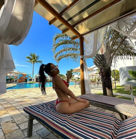 Mariely E Mirella Santos onlyfans lesk