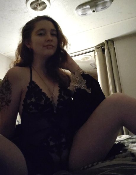 cherrybomb1997 sexy onlyfans
