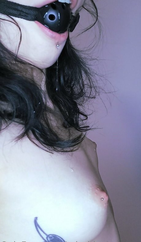 missblackcherry onlyfans topless