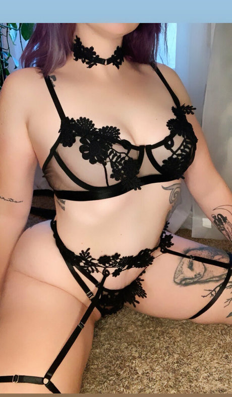 sweetcarolineee onlyfans de