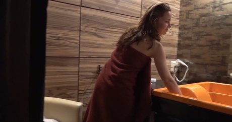 Olga Buganova Profile pic