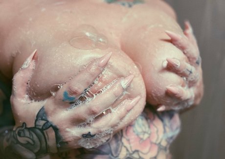 Mikaylax onlyfans ass