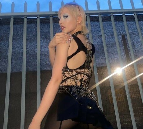 Chloe Moriondo porn leaked onlyfans