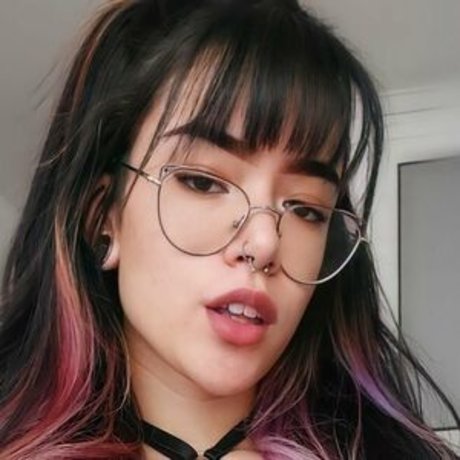 Badlovelyxx onlyfans porn leaked