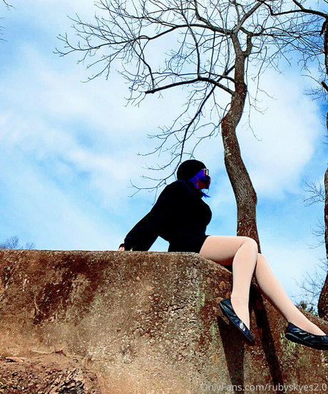 rubyskyes2 0 onlyfans nude content