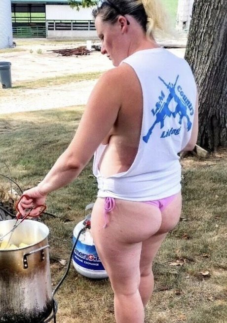 L M Country Living onlyfans sextape leak