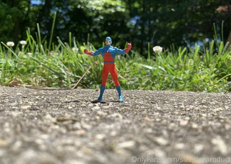 sizeplayproduct nude leaked onlyfans