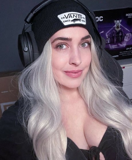 Copycatish nudes onlyfans leaks