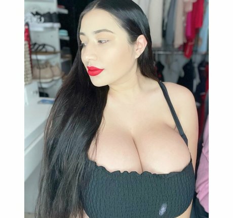 Jazmin Gurrola only fans content