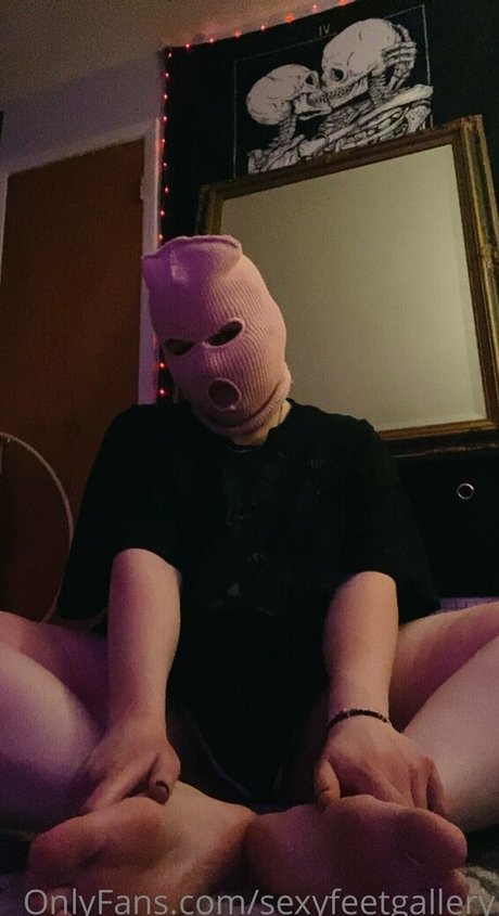 sexyfeetgallery onlyfans.