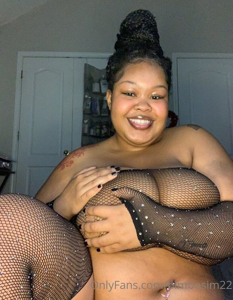 bimbosim22 onlyfans topless