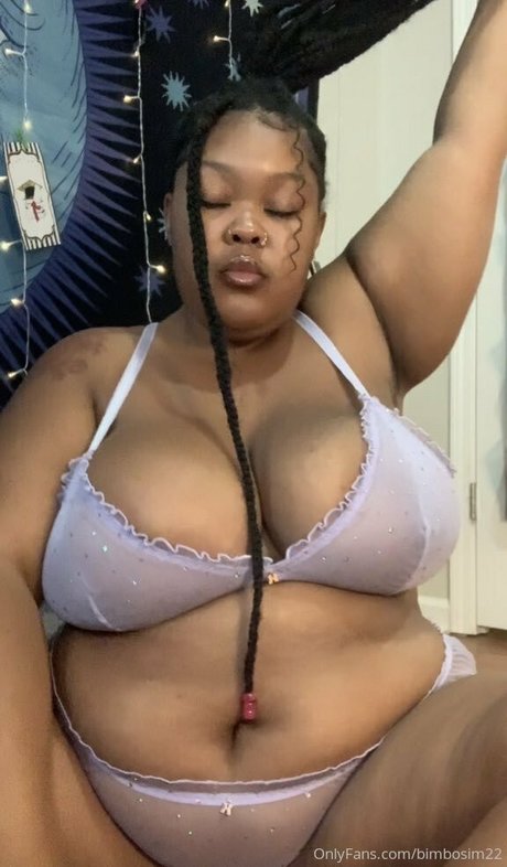 lesbians onlyfans naked pics