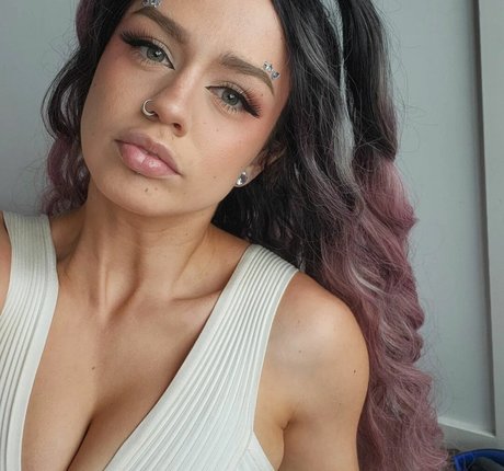 Tommi Terror nude onlyfans porn