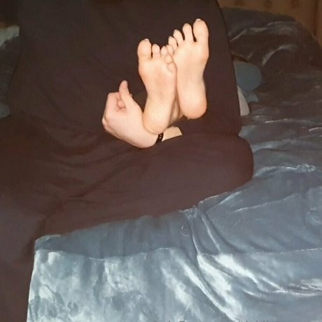 ticklishgwen feet onlyfans