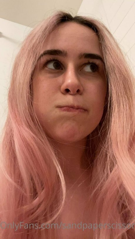 sandpaperscissors onlyfans pictures