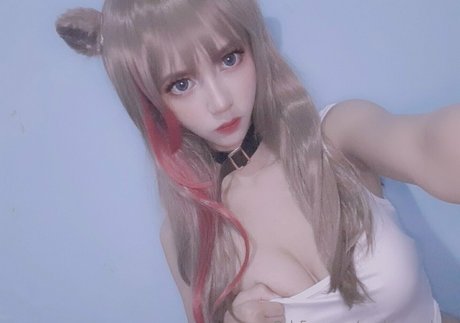 Machinegunkuro onlyfans star