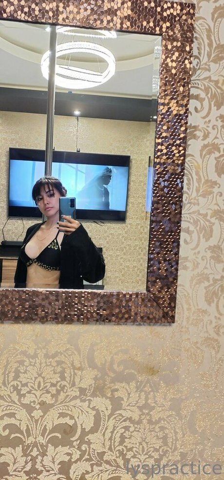 Lyspractice onlyfans nude leak