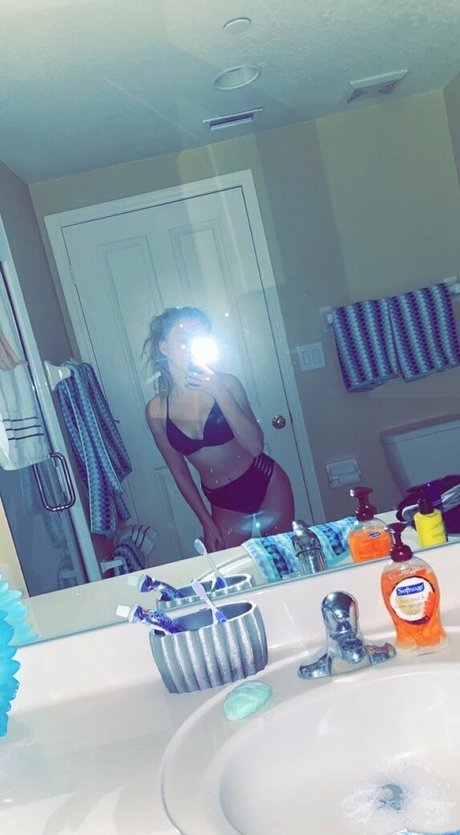 taylorherd02 onlyfans nude leaked