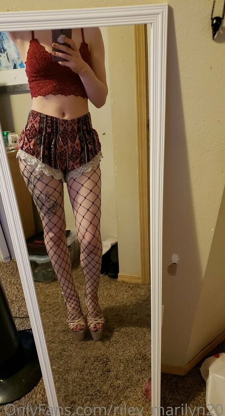 riley marilyn20 onlyfans leaked pictures