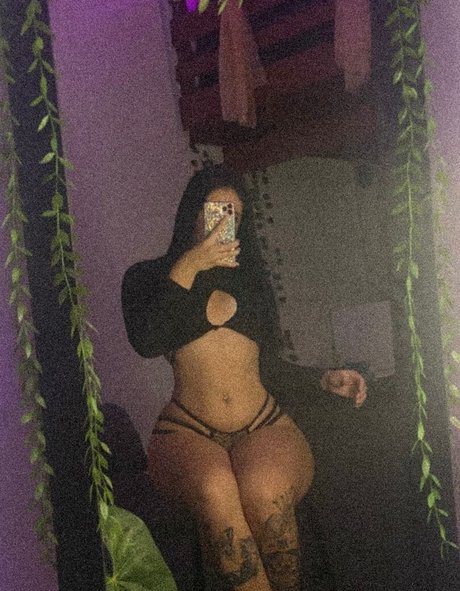 Djhully Amaral ass onlyfans