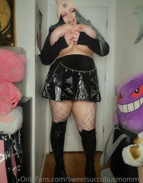 SuccubusAlixoxo onlyfans gratis