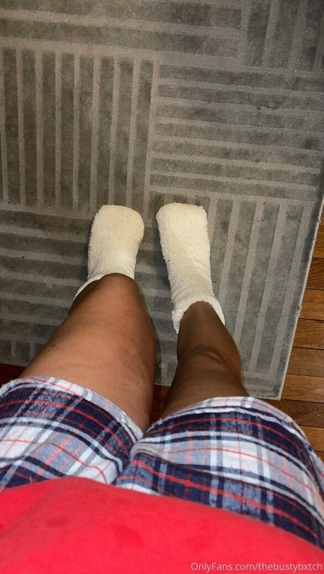 thebustybxtch onlyfans lesk