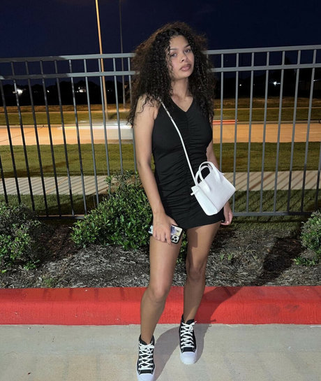 Kaylalanee__ onlyfans model