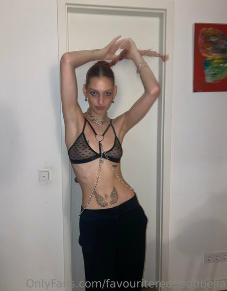 favouriteredheadbella onlyfans nudes leaks