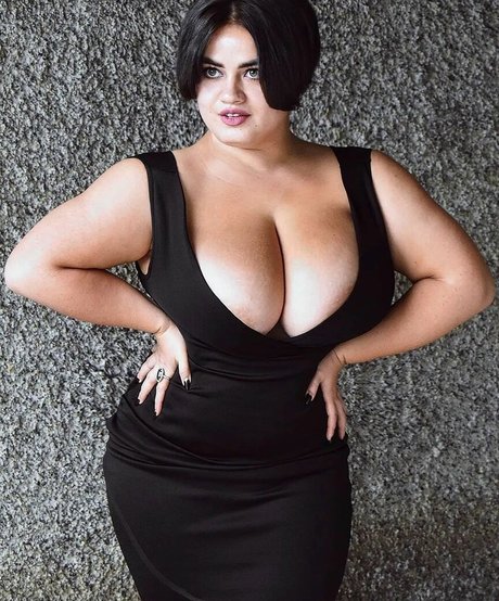 Valentine Blagoeva only fans sex