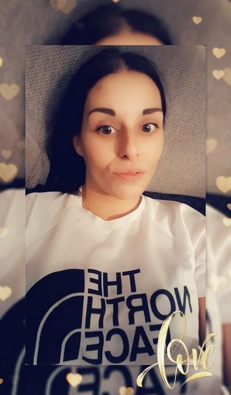 naughtyrebecca1 onlyfans leaks