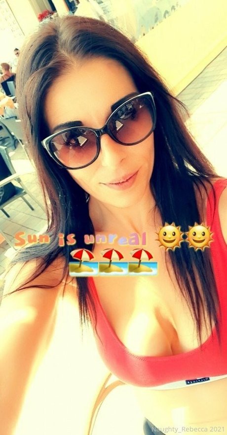 naughtyrebecca1 onlyfans photo